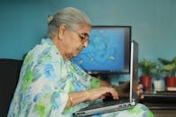 Comfortable Accommodation in Old Age Home in Hyderabad